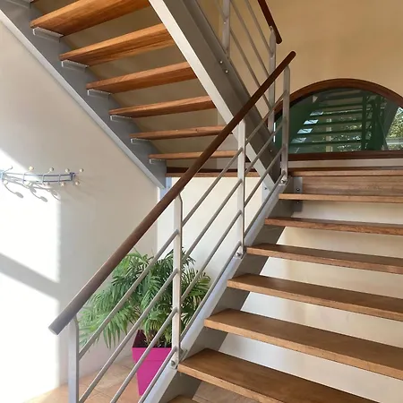 Les Preaux Holiday home *