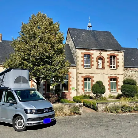 Les Preaux * Carelles